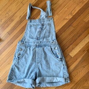 Levi’s shorts overalls